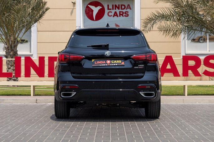 Used MG HS I, 1.5 l, 2024 in Dubai by Linda Cars, Black color. GCC Specs | AUTO.AE