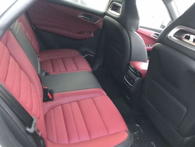 New MG HS I, 2.0 l, 2023 in Dubai by Mohamed Hakim Motors, White color. Other | AUTO.AE