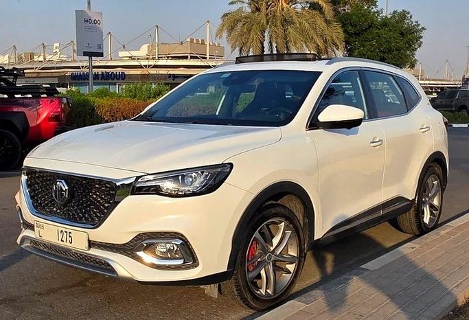 Used MG HS I, 1.5 l, 2023 in Dubai by Passion Motors, White color. GCC Specs | AUTO.AE