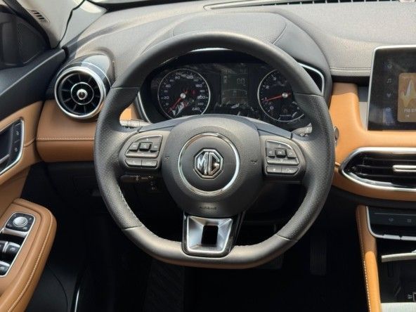 Новый MG HS II, 1.5 л, 2024 в Дубае от Titanum Cars Белый цвет. Other | AUTO.AE