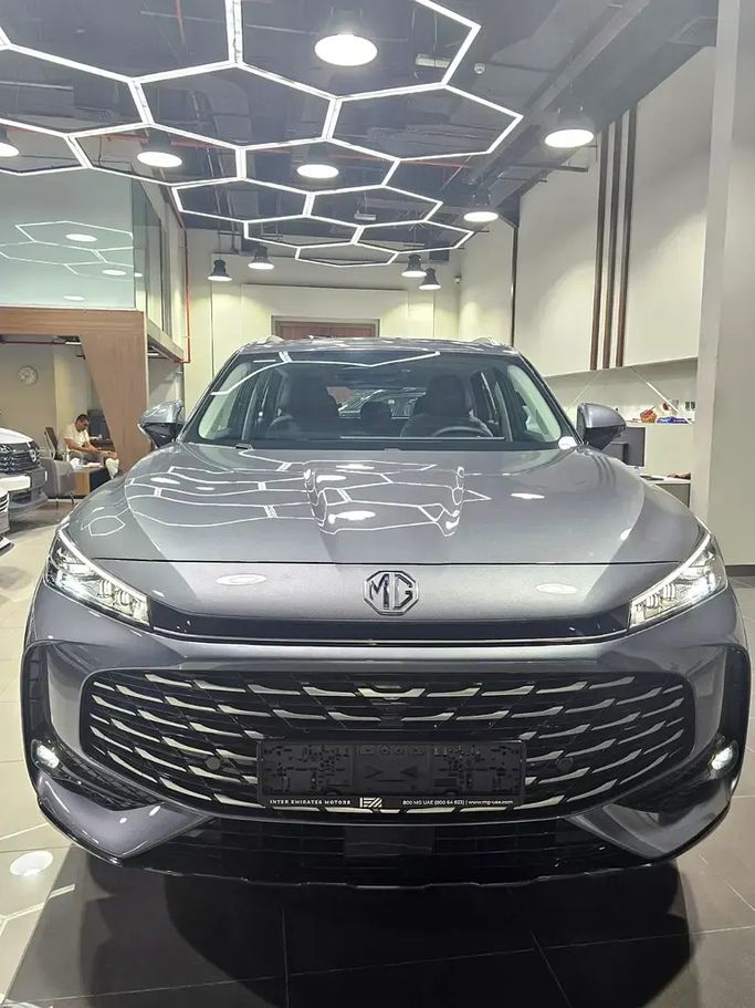 جديدة ⁦MG HS ثانياً، 1.5 l، 2026⁩ في في الإمارات, دبي من BANIYAS CARS SHOWROOM، اللون رمادي. مواصفات الخليج | AUTO.AE | إعلان #286359