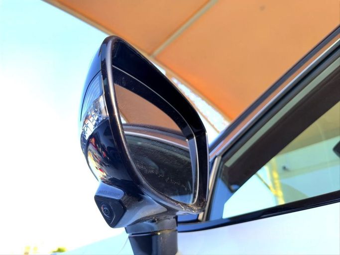 Новый MG One, 1.5 л, 2024 в Дубае от Mohamed Hakim Motors Белый цвет. Other | AUTO.AE