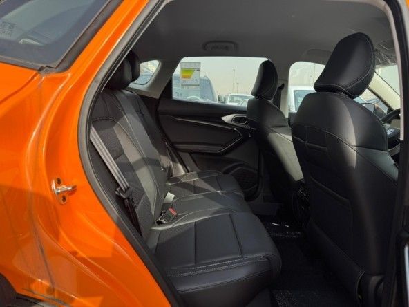 Новый MG One, 1.5 л, 2024 в Дубае от Titanum Cars Оранжевый цвет. Other | AUTO.AE
