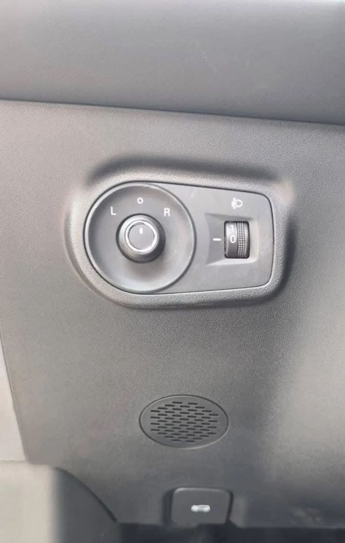 Новый MG ZS II Рестайлинг, 1.5 л, 2025 в Дубае от Mohamed Hakim Motors Серый цвет. Other | AUTO.AE