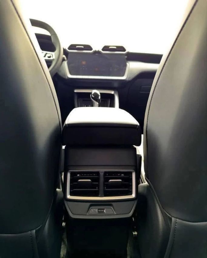 Новый MG ZS II Рестайлинг, 1.5 л, 2025 в Дубае от Mohamed Hakim Motors Серый цвет. Other | AUTO.AE