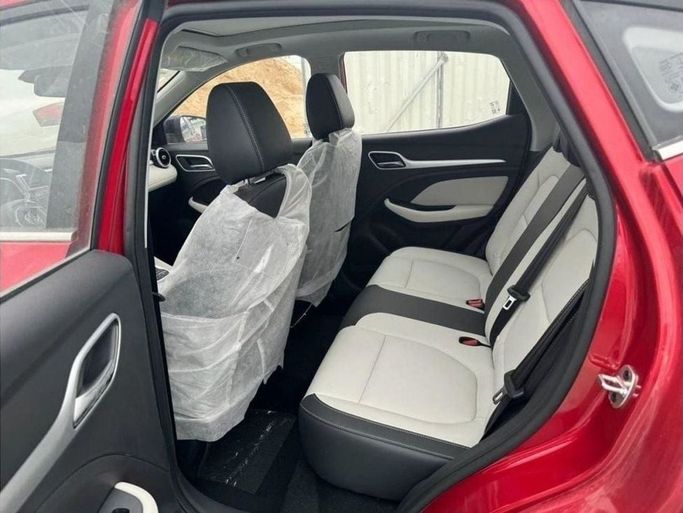 Новый MG ZS II Рестайлинг, 1.5 л, 2025 в Дубае от Mohamed Hakim Motors Красный цвет. GCC | AUTO.AE