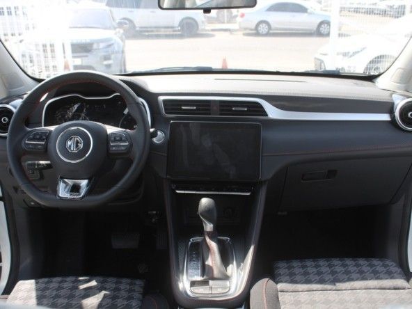 Новый MG ZS II Рестайлинг, 1.5 л, 2023 в Дубае от Titanum Cars Белый цвет. Other | AUTO.AE