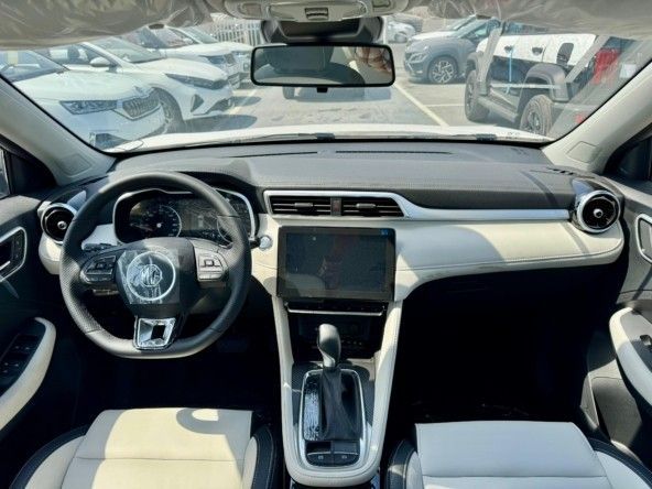 Новый MG ZS III, 1.5 л, 2024 в Дубае от Titanum Cars Серебристый цвет. GCC | AUTO.AE
