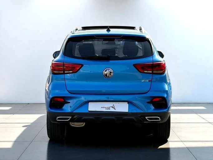 Подержанный MG ZS II Рестайлинг, 1.3 л, 2023 в Дубае от Andaleeb Cars Голубой цвет. GCC | AUTO.AE