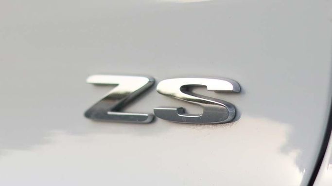 Used MG ZS II Facelift, 1.3 l, 2023 in Dubai by Cariva Used Cars , White color. GCC Specs | AUTO.AE