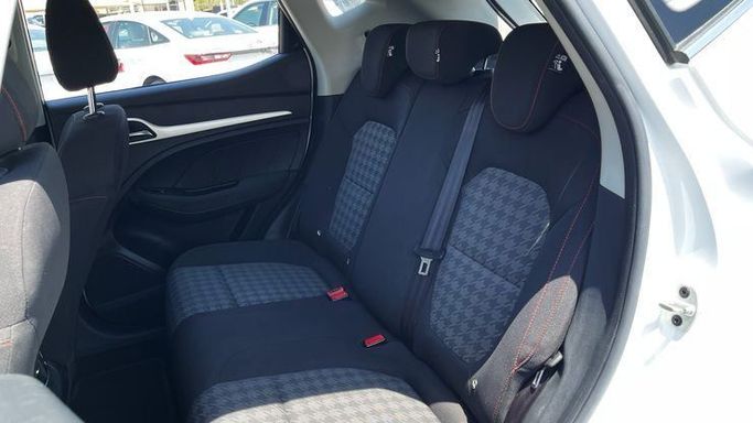 Used MG ZS II Facelift, 1.3 l, 2023 in Dubai by Cariva Used Cars , White color. GCC Specs | AUTO.AE