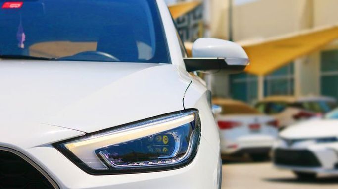 Used MG ZS II Facelift, 1.3 l, 2023 in Dubai by Cariva Used Cars , White color. GCC Specs | AUTO.AE