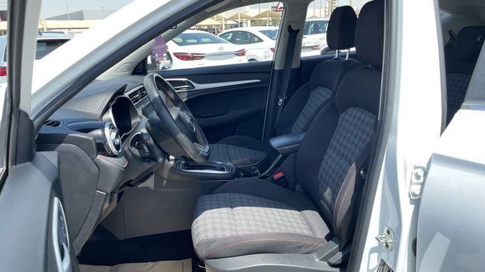 Used MG ZS II Facelift, 1.3 l, 2023 in Dubai by Cariva Used Cars , White color. GCC Specs | AUTO.AE