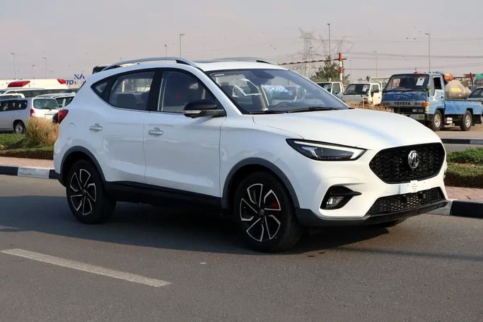 Новый MG ZS II Рестайлинг, 1.3 л, 2022 в Дубае от Empire Motors FZCO Белый цвет. GCC | AUTO.AE