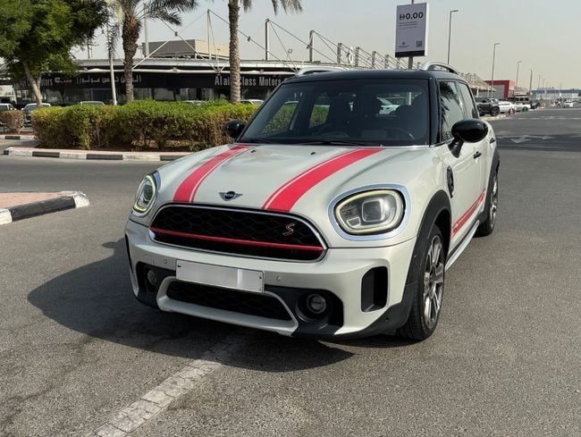 Подержанный MINI Countryman John Cooper Works II Рестайлинг, 2.0 л, 2021 в Дубае от Al Faisal Motors Серый цвет. GCC | AUTO.AE