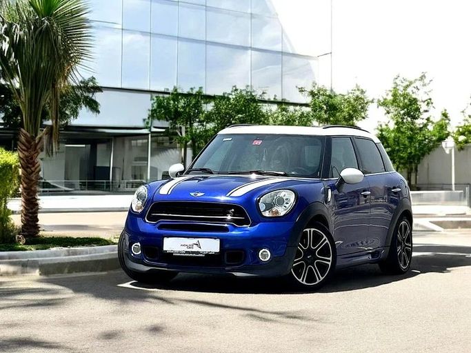 Подержанный MINI Countryman Cooper S II, 2.0 л, 2016 в Дубае от Andaleeb Cars Синий цвет. GCC | AUTO.AE
