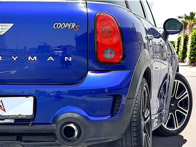 Подержанный MINI Countryman Cooper S II, 2.0 л, 2016 в Дубае от Andaleeb Cars Синий цвет. GCC | AUTO.AE