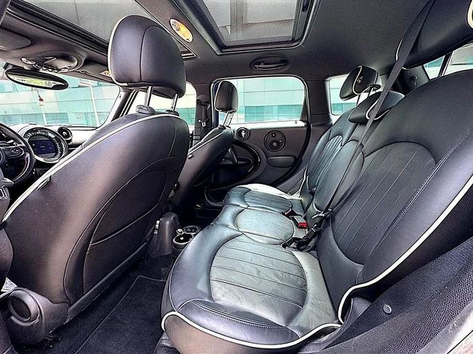 Подержанный MINI Countryman Cooper S II, 2.0 л, 2016 в Дубае от Andaleeb Cars Синий цвет. GCC | AUTO.AE