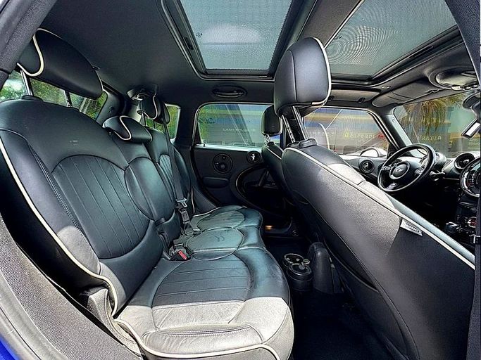 Подержанный MINI Countryman Cooper S II, 2.0 л, 2016 в Дубае от Andaleeb Cars Синий цвет. GCC | AUTO.AE