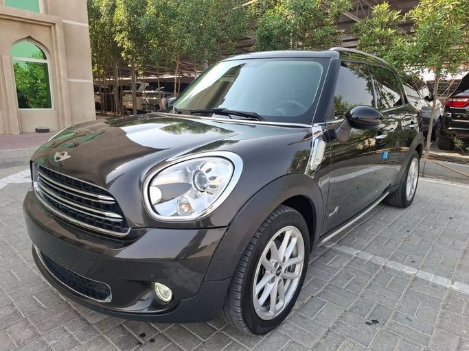 Used MINI Countryman Cooper SD I, 2.0 l, 2015 in Dubai by Barkat Alrahmen Motors, Grey color. Korean Specs | AUTO.AE