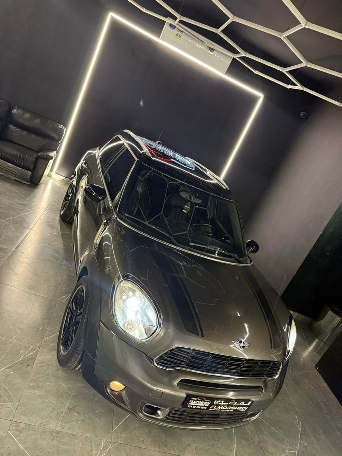 مستعملة MINI Countryman Cooper S I, 1.6 l, 2013 في في دبي، اللون بني. مواصفات الخليج | AUTO.AE | إعلان #261002
