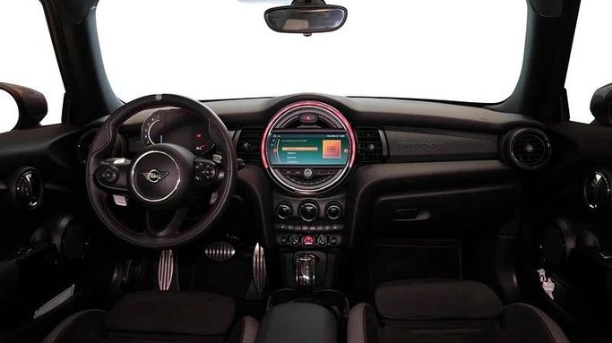 Подержанный MINI Hatch John Cooper Works III (F55/F56) Рестайлинг, 2.0 л, 2021 в Дубае от Top Line Motors Черный цвет. Европейская | AUTO.AE