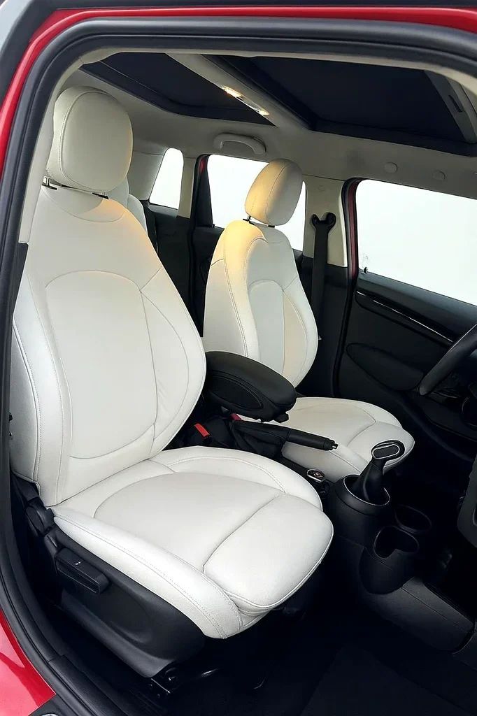 Used MINI Hatch Cooper III (F55/F56) Facelift, 1.5 l, 2019 in Dubai by mani Motors, Red color. GCC Specs | AUTO.AE