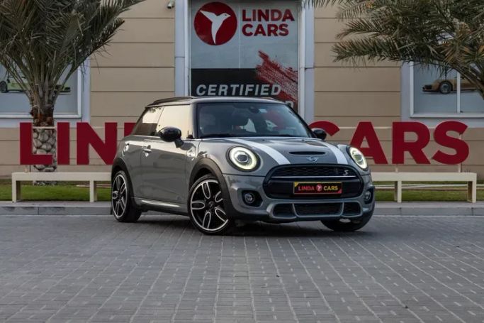 مستعملة MINI Hatch Cooper S عملية فيس ليفت III (F55/F56) 2, 2.0 l, 2021 في في دبي من Linda Cars، اللون رمادي. مواصفات الخليج | AUTO.AE | إعلان #266719