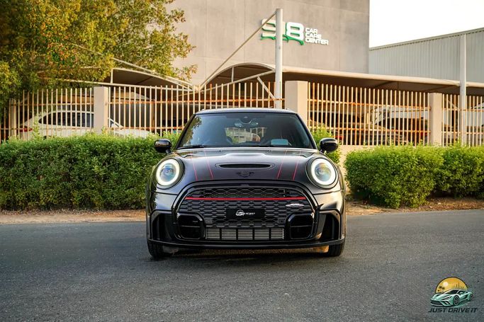 Подержанный MINI Hatch John Cooper Works III (F55/F56) Рестайлинг 2, 2.0 л, 2024 в Дубае от JUST DRIVE IT Черный цвет. GCC | AUTO.AE | Объявление #273558