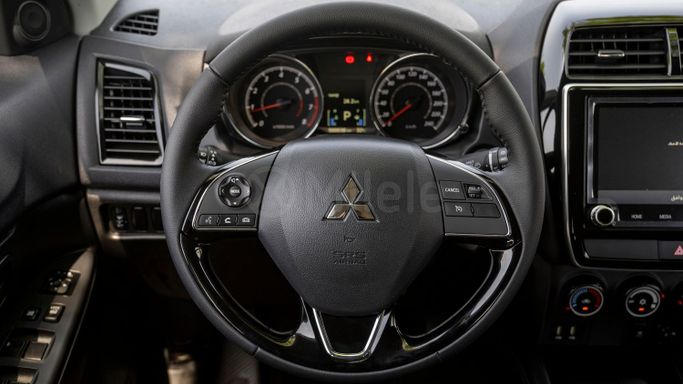 Новый Mitsubishi ASX I Рестайлинг 3, 2.0 л, 2024 в Дубае от Milele Белый цвет. Other | AUTO.AE