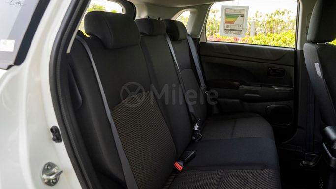 Новый Mitsubishi ASX I Рестайлинг 3, 2.0 л, 2024 в Дубае от Milele Белый цвет. Other | AUTO.AE