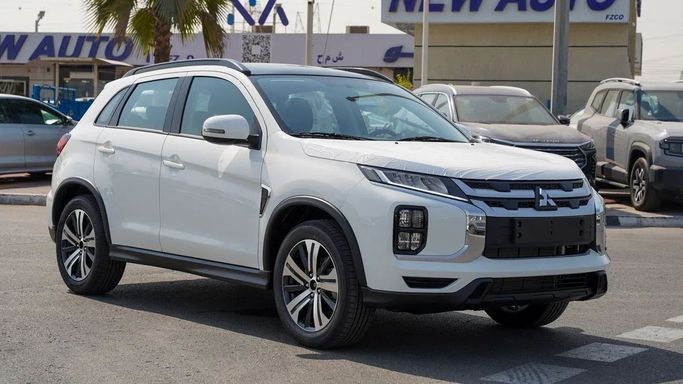 Новый Mitsubishi ASX I Рестайлинг 3, 2.0 л, 2026 в Дубае от NEW AUTO FZCO Белый цвет. GCC | AUTO.AE