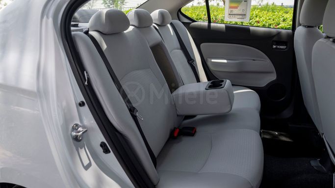 Новый Mitsubishi Attrage I Рестайлинг, 1.2 л, 2024 в Дубае от Milele Серебристый цвет. Other | AUTO.AE