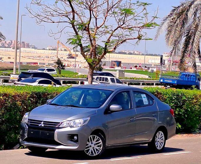 مستعملة Mitsubishi Attrage أنا فيس ليفت, 1.2 l, 2022 في في الإمارات, دبي من Perfect Automobiles، اللون رمادي. مواصفات الخليج | AUTO.AE | إعلان #281999