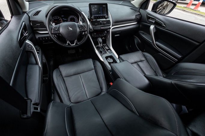 Used Mitsubishi Eclipse Cross I Facelift, 1.5 l, 2025 in Dubai by Linda Cars, Black color. GCC Specs | AUTO.AE