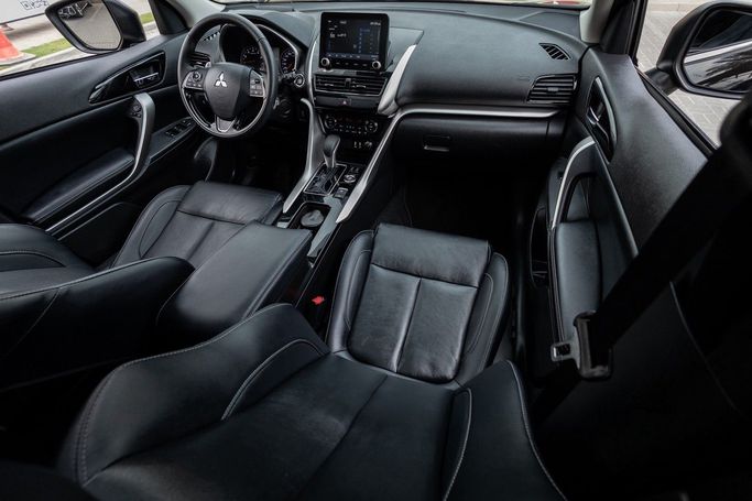 Used Mitsubishi Eclipse Cross I Facelift, 1.5 l, 2025 in Dubai by Linda Cars, Black color. GCC Specs | AUTO.AE