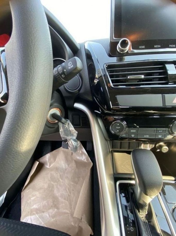 New Mitsubishi Eclipse Cross I Facelift, 1.5 l, 2023 in Dubai by Mohamed Hakim Motors, Silver color. Other | AUTO.AE