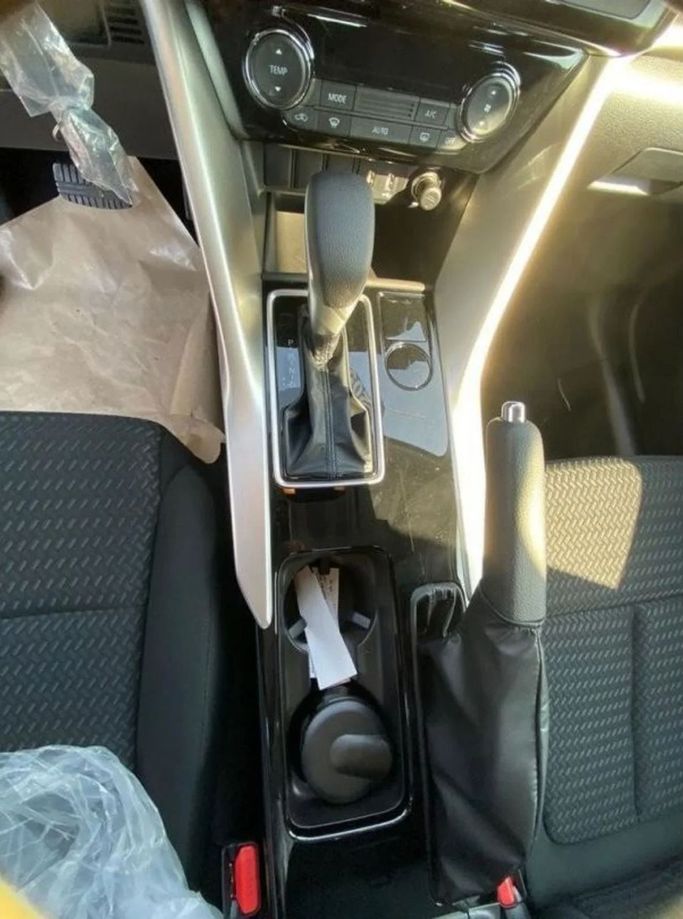 New Mitsubishi Eclipse Cross I Facelift, 1.5 l, 2024 in Dubai by Mohamed Hakim Motors, White color. GCC Specs | AUTO.AE