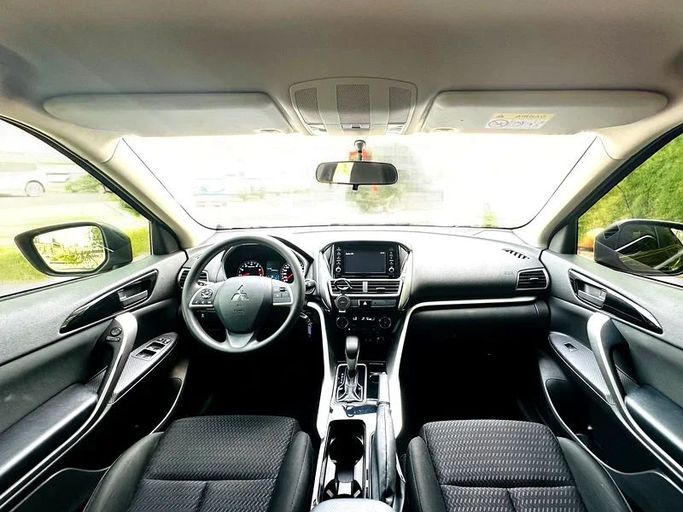 Подержанный Mitsubishi Eclipse Cross I, 1.5 л, 2019 в Дубае от Andaleeb Cars Коричневый цвет. GCC | AUTO.AE