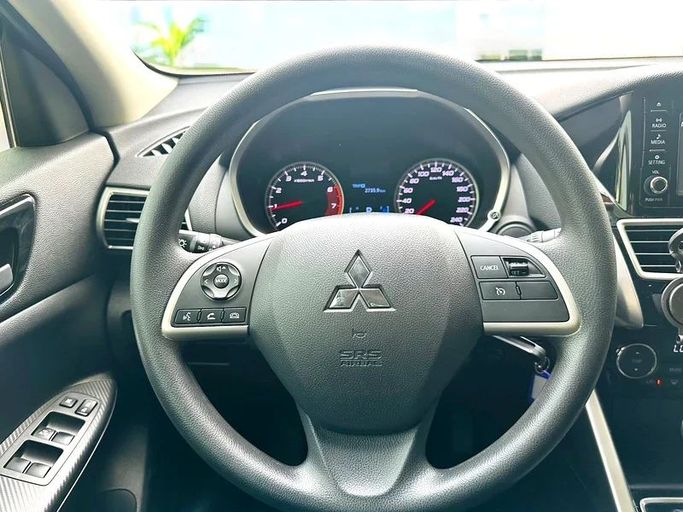 Подержанный Mitsubishi Eclipse Cross I, 1.5 л, 2019 в Дубае от Andaleeb Cars Коричневый цвет. GCC | AUTO.AE