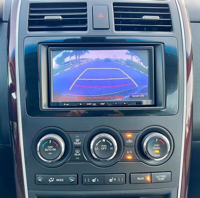 Подержанный Mitsubishi Eclipse Cross I, 1.5 л, 2018 в Дубае от Designo Cars Trading Серебристый цвет. GCC | AUTO.AE