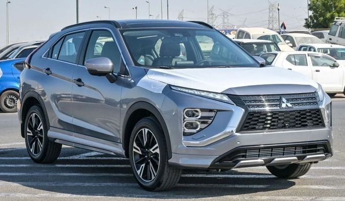 Новый Mitsubishi Eclipse Cross I Рестайлинг, 1.5 л, 2025 в Дубае от NEW AUTO FZCO Серебристый цвет. GCC | AUTO.AE