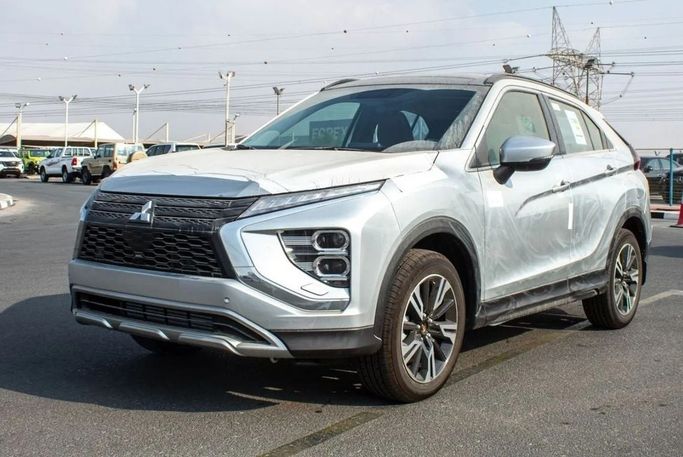 جديدة Mitsubishi Eclipse Cross أنا فيس ليفت, 1.5 l, 2026 في في دبي من STYLE MOTORS FZE، اللون فضي.  | AUTO.AE