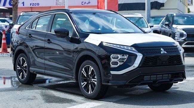 جديدة ⁦Mitsubishi Eclipse Cross أنا فيس ليفت، 1.5 l، 2026⁩ في في الإمارات, دبي من NEW AUTO FZCO، اللون أسود. مواصفات الخليج | AUTO.AE | إعلان #289039