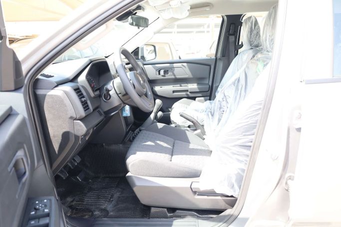 New Mitsubishi L200 V Facelift, 2.4 l, 2025 in Dubai by JES Motors, Silver color.  | AUTO.AE