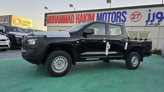 New Mitsubishi L200 V Facelift, 2.4 l, 2025 in Dubai by Mohamed Hakim Motors, Black color. Other | AUTO.AE