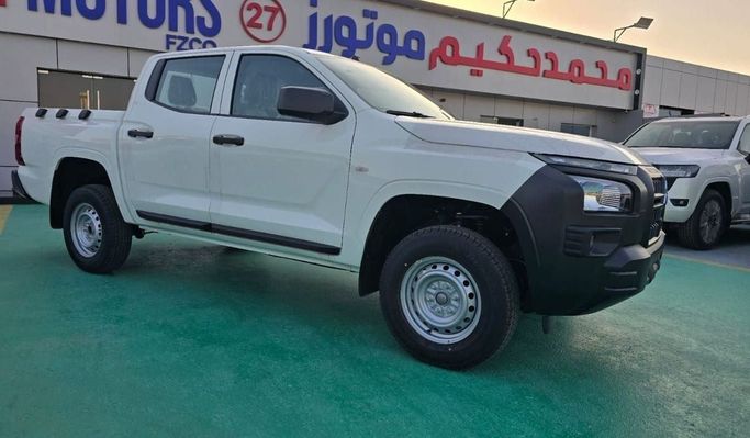 New Mitsubishi L200 V Facelift, 2.4 l, 2025 in Dubai by Mohamed Hakim Motors, White color. GCC Specs | AUTO.AE