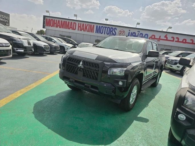 New Mitsubishi L200 V Facelift, 2.4 l, 2024 in Dubai by Mohamed Hakim Motors, Black color. Other | AUTO.AE