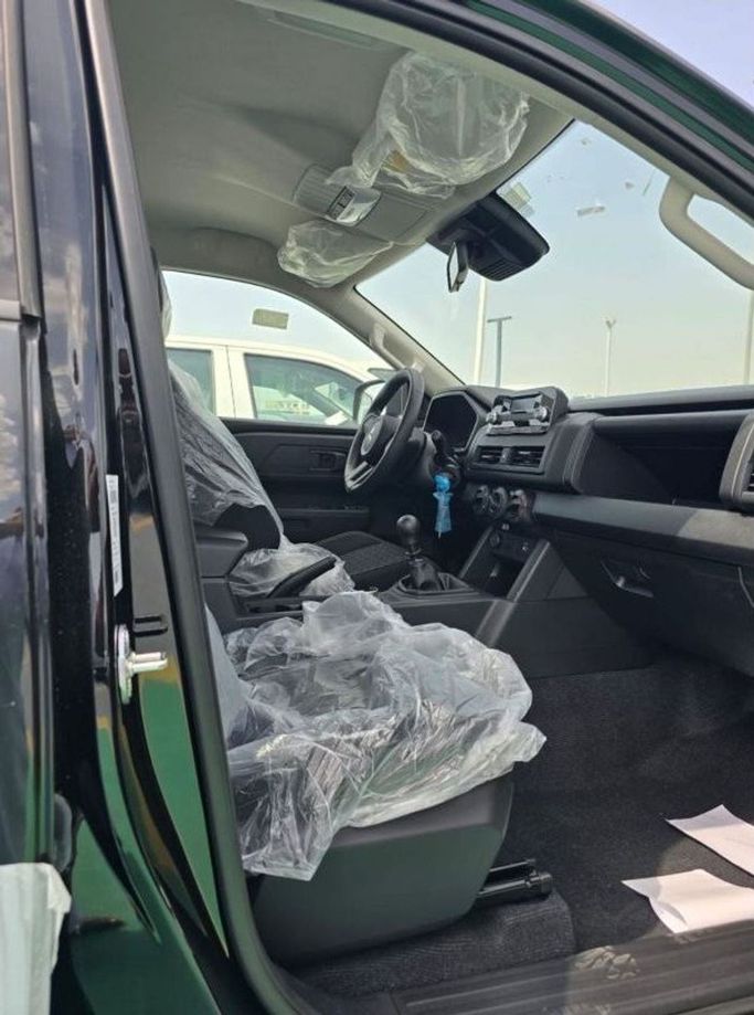 New Mitsubishi L200 V Facelift, 2.4 l, 2024 in Dubai by Mohamed Hakim Motors, Black color. Other | AUTO.AE