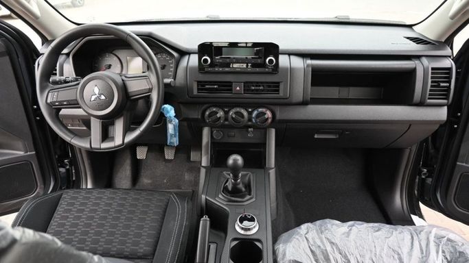 New Mitsubishi L200 V Facelift, 2.4 l, 2024 in Dubai by Mohamed Hakim Motors, Black color. Other | AUTO.AE